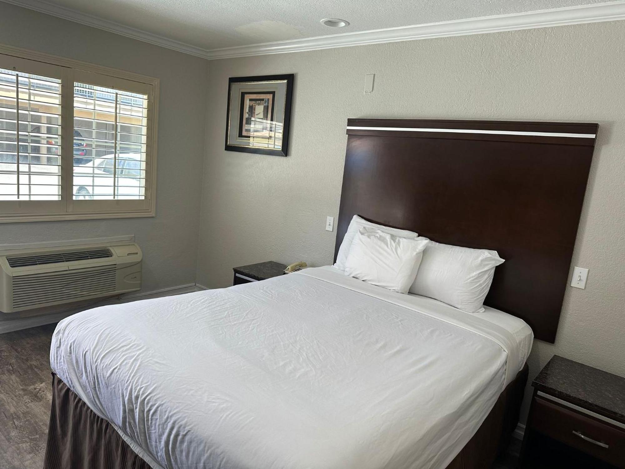 Rodeway Inn National City San Diego South Exterior photo